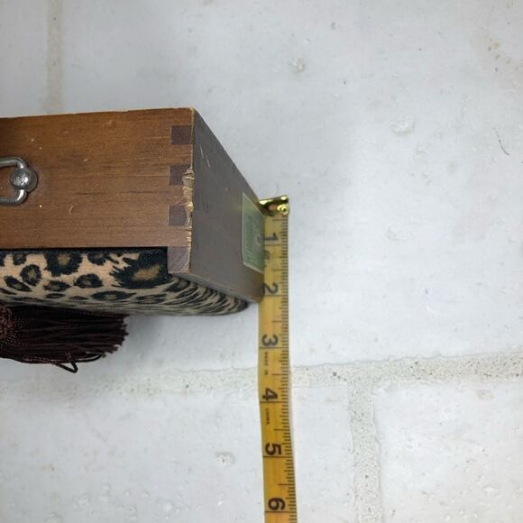 La Montana Cuban cheetah print cigar Box Purse - Picture 8 of 13